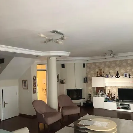Villa Αλάνια